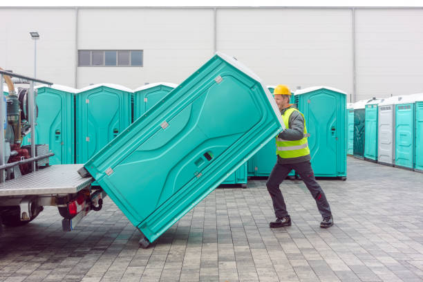 Best Affordable portable toilet rental  in East Lansing, MI