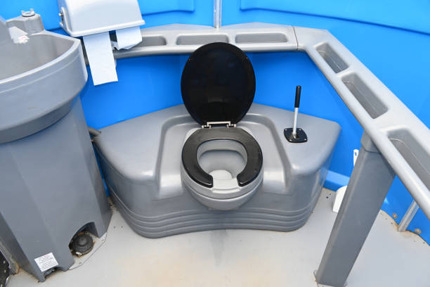 Best Affordable porta potty rental  in East Lansing, MI